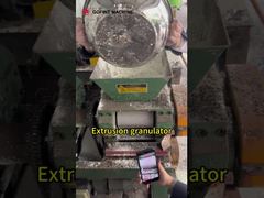 Granulatore di fertilizzanti a doppio rullo multifunzione di piccole dimensioni 18.5kw 1.5TPH Capacità